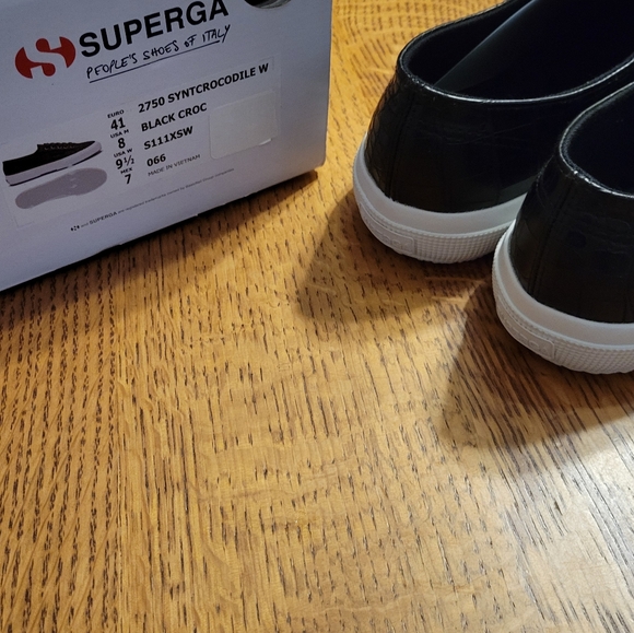 Superga 2750 Embossed faux Crocodile sneakers - black - Picture 11 of 14